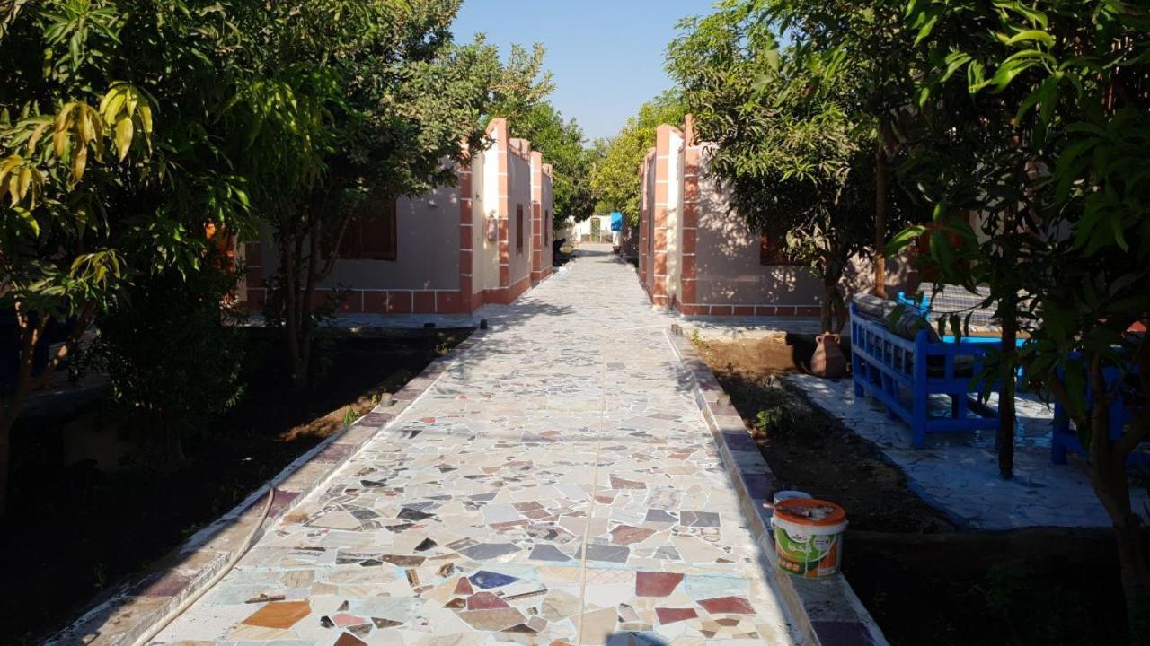 Al Baeirat Hotel Луксор Екстериор снимка