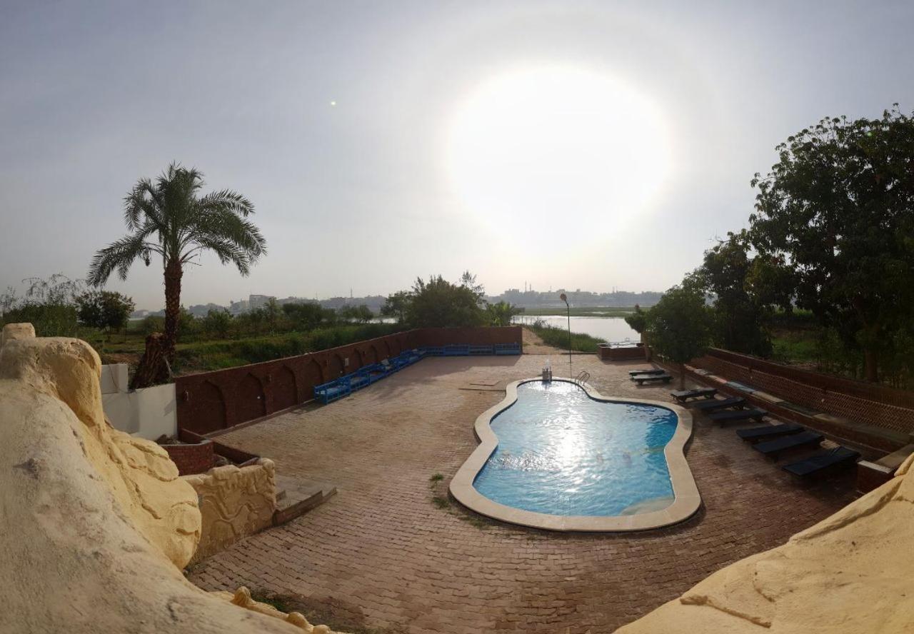 Al Baeirat Hotel Луксор Екстериор снимка