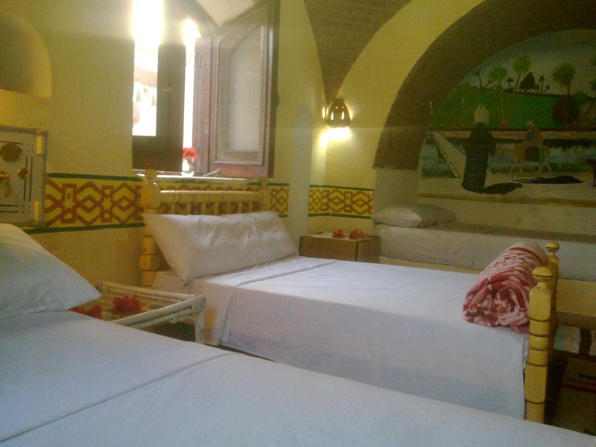 Al Baeirat Hotel Луксор Екстериор снимка
