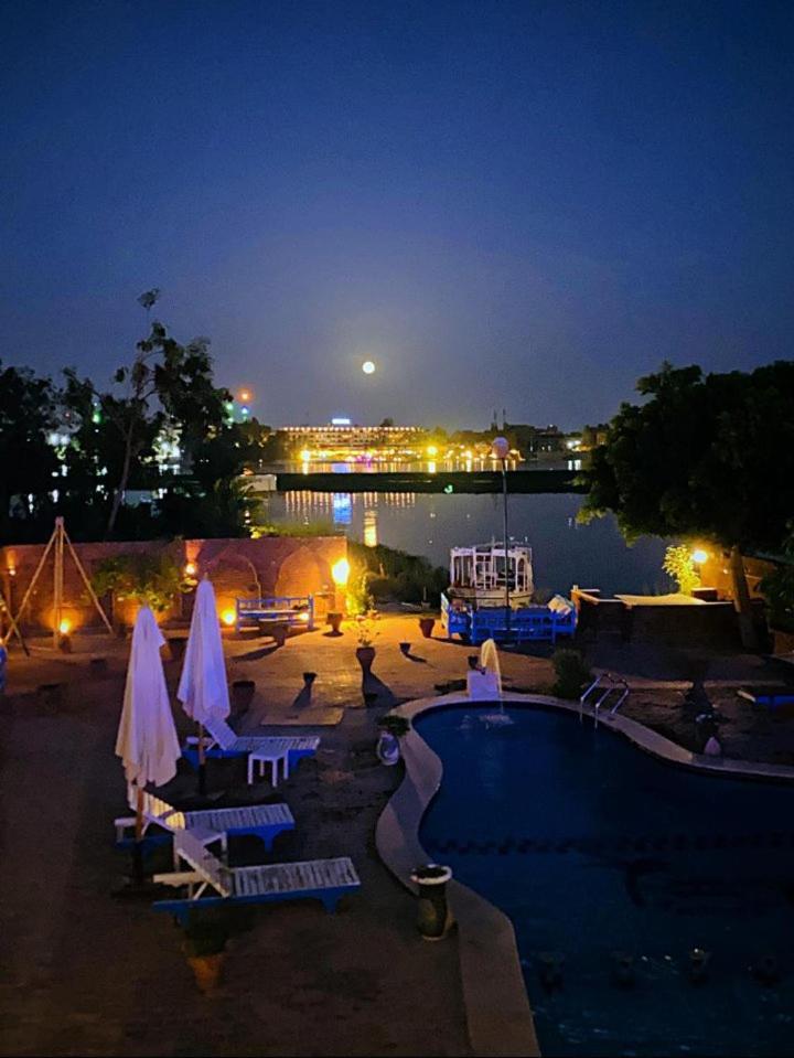 Al Baeirat Hotel Луксор Екстериор снимка